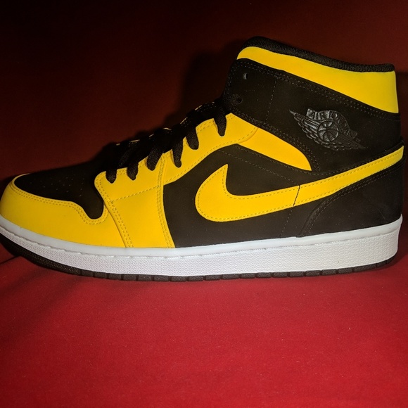 🔱Jordan 1🔱Mid Se Reverse New Love⏳ - Picture 6 of 8